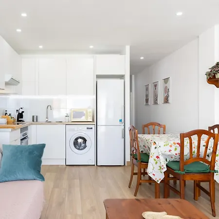 Apartman Live Torviscas Parque Royal 12 *