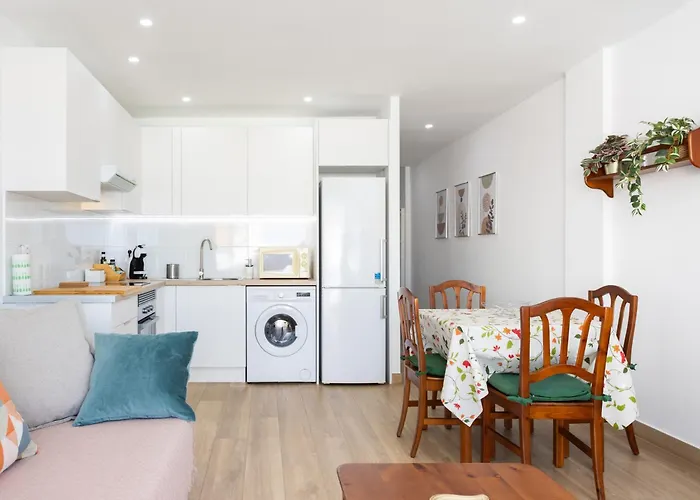 Apartman Live Torviscas Parque Royal 12 *