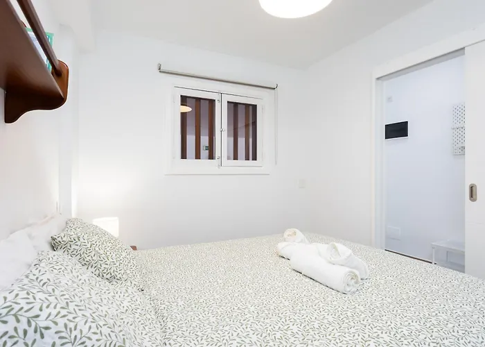 Apartman Live Torviscas Parque Royal 12 *